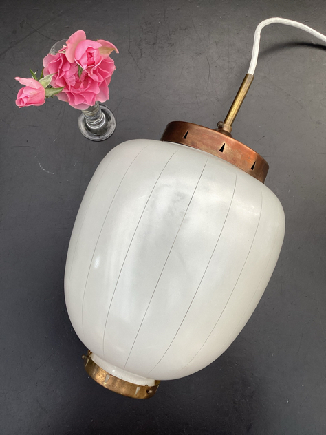 #bentkarlby#peanutlamp#kinalampevilhelmwohlert#satellitlampe#vilhelmwohlertlampe#holmegaard#opalglas#køkkenlampe#glashuttelimburg#lysekrone#chandelier#kaiserleuchtrn#poulchristiansenlampe#leklint#leklintlampe#lyfa#bordlampe#vintage#paulinekdk