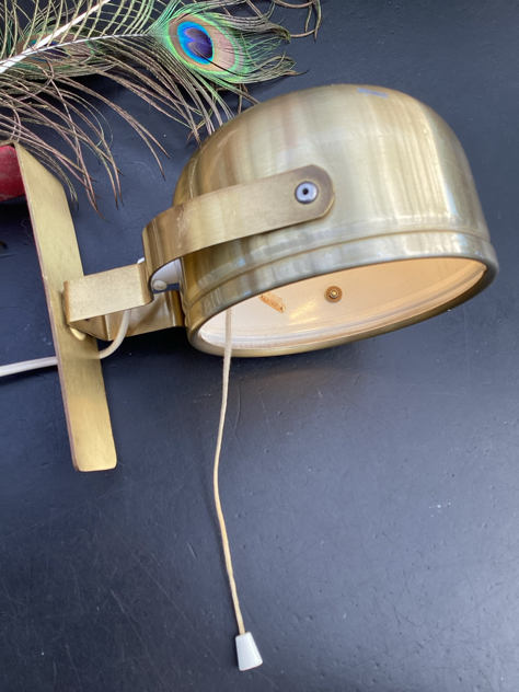 #aboranders#aborandersdanmark #brasslamp #danishdesign#vintagelamp #vintage #belysning#öia#madeinsweden#sengelampe#sengelampeimessing#belysning #pendel #vintage #midcenturymodern#danishmodern #tilsalg #sælges #forsale #loppefund#genbrug #midmod #classic #interiordesign #homedecor#bæredygtig #indretning #indretmedgenbrug #paulinekdk#vejle