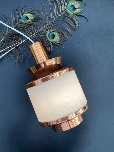 #teknika#teknikalamp#copper#solidcopper#peanutlamp#kinalampevilhelmwohlert#satellitlampe#vilhelmwohlertlampe#holmegaard#opalglas#køkkenlampe#glashuttelimburg#lysekrone#chandelier#kaiserleuchtrn#poulchristiansenlampe#leklint#leklintlampe#lyfa#bordlampe#vintage#paulinekdk