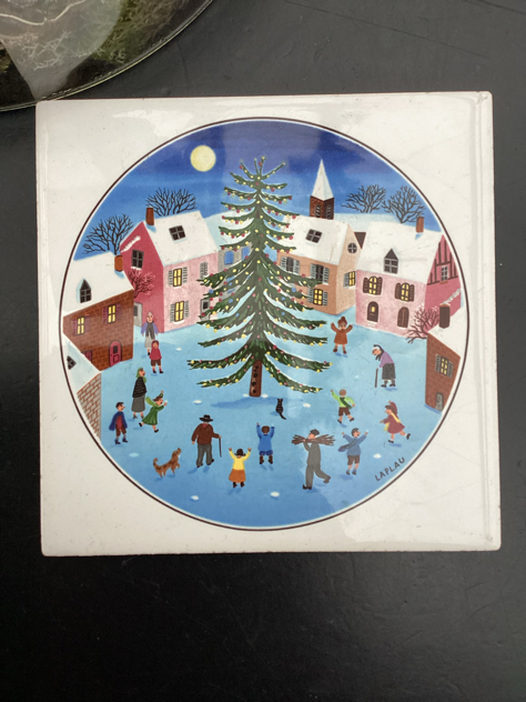 #gerardlaplau #villeroyboch #gérardlaplau#bordkåner#frise#flise#kakkel#porcelænsflise #vægfugl#vægfugle#vægfuglmåge#fajance#fajancefugl#fajancemåge#vægdekoration#bæredygtig#grønjul#grønnegaver#grønnejulegaver#vægdeko#vægophæng#vægpynt#fugl#måge#paulinekdk#vintage#retro#indretning#interiør#boligindretning