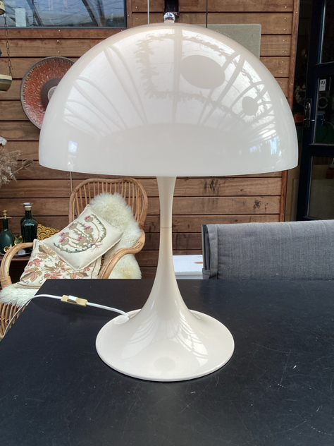 #panton#vernerpanton #panthella#panthellalamp#panthellafloor#midmod #danishdesign#scandinaviandesign#interiør#indretning #boligindretning#belysning #gulvlampe#paulinekdk#vejle #tilsalg #sælges #forsale