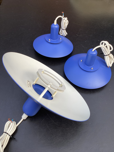 #fogogmorup#lyfa#lyfalamp#lyfaluna#johammerborg#jeka#formlight#toplamper#designlight#hansduedanishdesign#pendel#koboltblå#cobalt#cobaltbluelamp#hornlamp#ph5#louispoulsen#indretning#belysning#midmod#danishdesign#vejle#paulinekdk