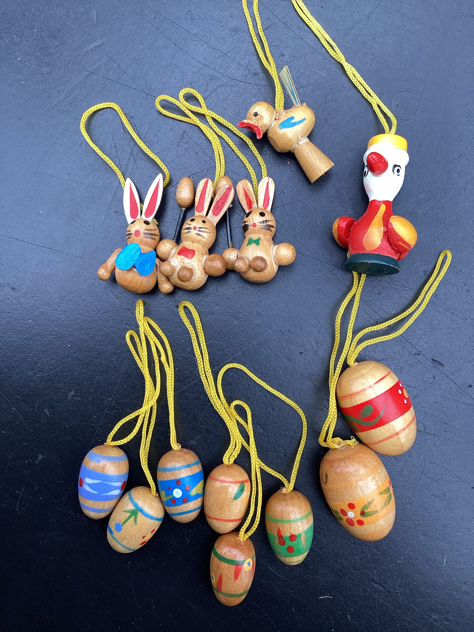 #trææg#påskepynt#håndmaledeæg #påskeæg#påskehare#hare#påske #annebeate#holline#eigenbrod#påske2025#påskepynt #easterbunny #easter#brass #messingfigur #messinghare#messing #indretning #interiør #indretmedgenbrug #tilsalg #sælges #forsale #paulinekdk #vejle
