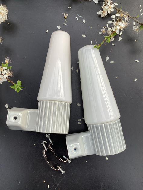 #badeværelse #belysning #vintagevæglampe #vintage#sigvardbernadotte #vintagelamp #retrolamper #væglampe #badeværelseslampe#sengelampe #belysning #vintage #midcenturymodern#danishmodern #tilsalg #sælges #forsale #loppefund#genbrug #midmod #classic #interiordesign #homedecor