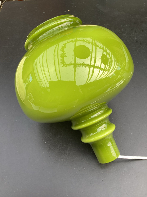 #holmegaard#kretapendel#holmegaardkreta#jacobbang #jacobebang #hansagnejakobssonmarkaryd #hansagnejakobsson #grøntglas#markaryd#greenglass#glas#overfangsglas#lilla#lillapendel#purplelamp#purpleglass #midmod#belysninh#vintage#interiør#boligindretning#vejle#paulinekdk