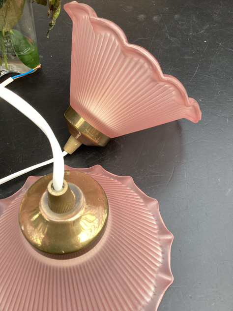 #artdeco #artdecolampe #porcelæn #messing #belysning#artdecolamp#artdecopendel#loftlampe #vintage #midmod#classic #design #danishdesign #interiør #boligindretning#tilsalg #sælges#forsale #genbrug #indretmedgenbrug#vejle#paulinekdk