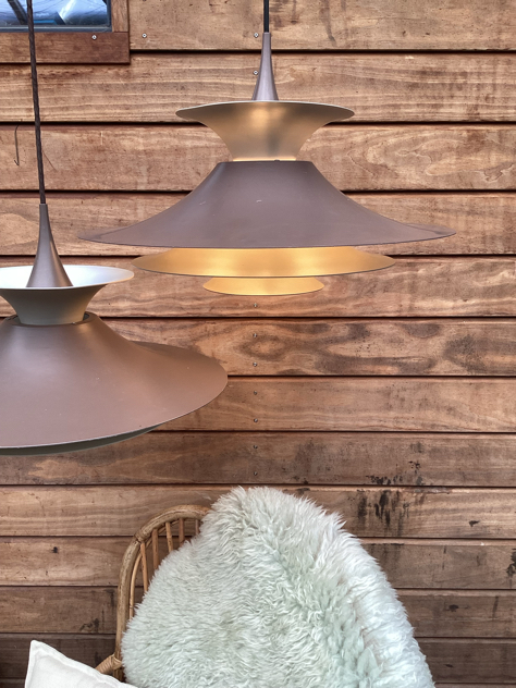 #radius#radiuslamp#alulamp#saturnlamp#copperlamp#brass#messinglampe#erikbalslev#johammerborg#fogmorup#danishdesign#danishlamp#messing#skalalamp#vintagelamp #diskos#diskoslampan#brass#danishdesign #midcenturymodern#danishmodern#tilsalg #sælges#forsale #loppefund #genbrug#midmod#classic #interiordesign#homedecor#paulinekdk #vejle
