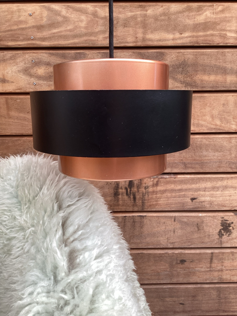 #saturncopper#saturnlamp#copperlamp#brass#seralamp#junolamp#messinglampe#kobberlampe#johammerborg #fogmorup #danishdesign#danishlamp #messing #skalalamp#vintagelamp #brass#danishdesign #midcenturymodern #danishmodern #tilsalg#sælges #forsale #loppefund #genbrug #midmod #classic#interiordesign #homedecor#paulinekdk #vejle