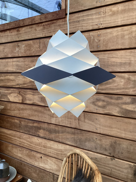 #prebendal#prebendallamp #hansfølsgaard#hansfølsgaardlamps #hansfolsgaardelektro#symfoni#symfonilampe#scandinaviandesign#danishdesign#interiør#indretning#boligindretning#vintage#midmod#designclassic #designclassics #vejle#paulinekdk