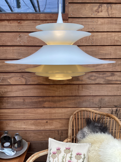 #radiuslamp#erikbalslev#erikbalslevlampe#orangelamp#orange#johammerborg #fogmorup #danishdesign#danishlamp #messing #skalalamp#vintagelamp #brass#danishdesign #midcenturymodern #danishmodern #tilsalg#sælges #forsale #loppefund #genbrug #midmod #classic#interiordesign #homedecor#paulinekdk #vejle