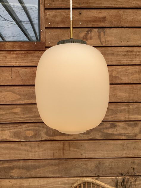 storkina.jpg #bentkarlby #peanutlamp#kinalampevilhelmwohlert#satellitlampe#vilhelmwohlertlampe#holmegaard#opalglas#køkkenlampe#glashuttelimburg#lysekrone#chandelier#kaiserleuchtrn#poulchristiansenlampe#leklint#leklintlampe#lyfa#bordlampe#vintage#paulinekdk