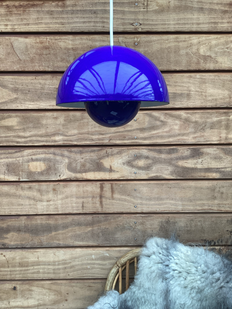 #junolamp#flowerpot#vernerpanton#louispoulsen#flowerpots#vernerpantonflowerpot #vernerpantondesign#flowerpotiemalje#enamellamp#johammerborg#fogmorup#danishdesign#danishlamp #messing#skalalamp#vintagelamp#brass#danishdesign #midcenturymodern#danishmodern#tilsalg #sælges#forsale #loppefund #genbrug#midmod#classic #interiordesign#homedecor#paulinekdk #vejle