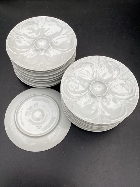 #fajance#fajancetallerken#madeinfrance#kandeliøsters#pillivuyt#østerstallerkner#borddækking#æsters#borddækning#østerstallerken#longchamp#vinkøler#fogmørup #vintage #tilsalg#sælges #forsale#retro#paulinekdk#vejle#midmod#indretning#boligindretning#interiør#loppeguld#genbrugsguld