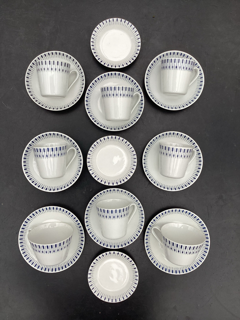 #lyngby#lyngbyporcelæn #danild#danildtangent#danildstel#tangentstel #quistgaard#quistgaarddesign#azur#azurstentøj#azurtekande#quistgaardpalet#paletquistgaard#hvidpalet#paletmiddagstallerken#palettallerkner#tekandeistentøj#quistgaard#stentøj#borddækning#tepotte#vejle#paulinekdk