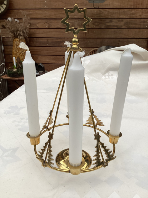 #adventsstage#westgermany#juletræsfod#vintage#erikgraeser#westgermanystage#jul#jul2025#adventsstageimessing #juletextil#juletekstil #södahl#södahlbetlehem#messingstage#messingadventsstage #Juletræstæppe#trykpålærred #hansjurgenschobel#hansjürgenschöbel #södahlvintage #midmod #danishdesign#scandinaviandesign #indretning #interiør #boligindretning#boligtekstil #tekstilkunst #paulinekdk #vejle