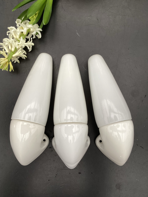 #ifo #sigvardbernadotte #væglampe #badeværelse #belysning#vintagevæglampe #vintage #vintagelamp #retrolamper #væglampe #badeværelseslampe #sengelampe #belysning #vintage #midcenturymodern #danishmodern #tilsalg #sælges #forsale #loppefund #genbrug #midmod #classic #interiordesign #homedecor