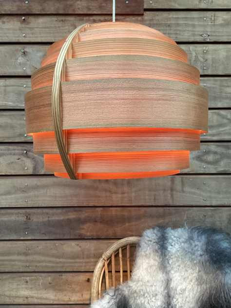 #hansagnejakobsson #pineveneerlamp#hansagnejakobssonlamps #finerlamper#paulinekdkholmsorensen moonlamp moonlampependelbelysningloftlampe 1960s midmoddanishdesignvintagevejlepaulinekdk