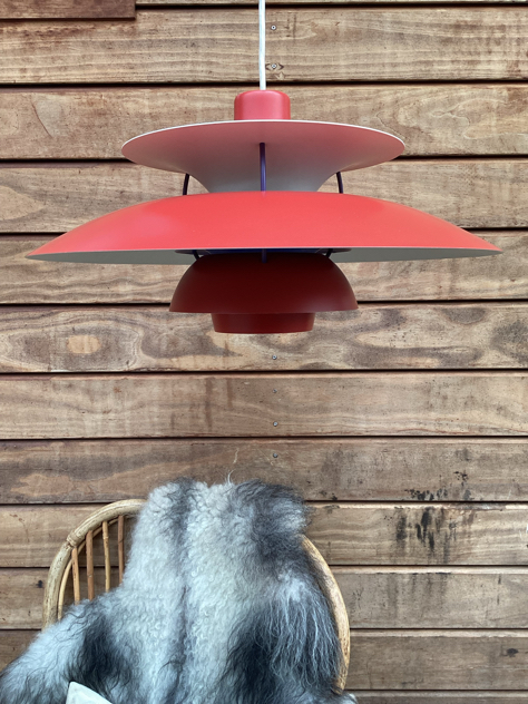 #ph5 #danishdesign #ph43#ph5white#ph5blanc ph5hvid vintagelamp vintage belysning phlamp belysning pendel vintage midcenturymodern danishmodern tilsalg sælges forsale genbrugmidmod classic interiordesign homedecor bæredygtig indretningindretmedgenbrug paulinekdk vejle louispoulsenph5 louispoulsen