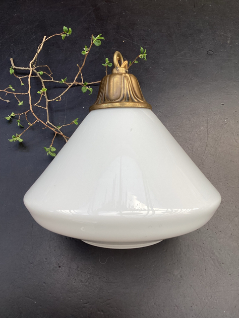 #vilhelmlauritzen#radiohuspendel#køkkenpendel#holmegaard #paulinekdk