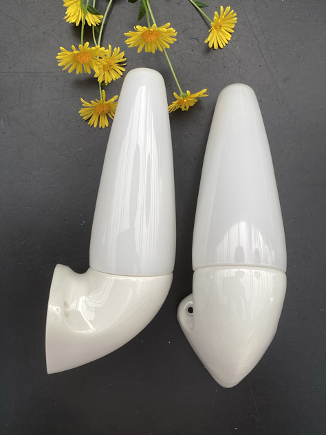 #ifo #sigvardbernadotte #væglampe #badeværelse #belysning#vintagevæglampe #vintage #vintagelamp #retrolamper #væglampe #badeværelseslampe #sengelampe #belysning #vintage #midcenturymodern #danishmodern #tilsalg #sælges #forsale #loppefund #genbrug #midmod #classic #interiordesign #homedecor