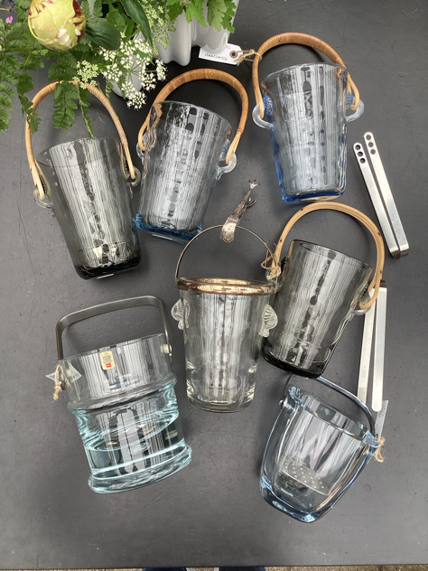 isspande.jpg #krystalglas #isspand #basthank #holmegaard #holmegaardglas #holmegaardisspand #neptun#borddækning #midcenturymodern #danishmodern #tilsalg #sælges #forsale #loppefund #genbrug #midmod #classic #interiordesign #homedecor #bæredygtig #indretning #indretmedgenbrug#holmegaardvinkøler #jacobebang