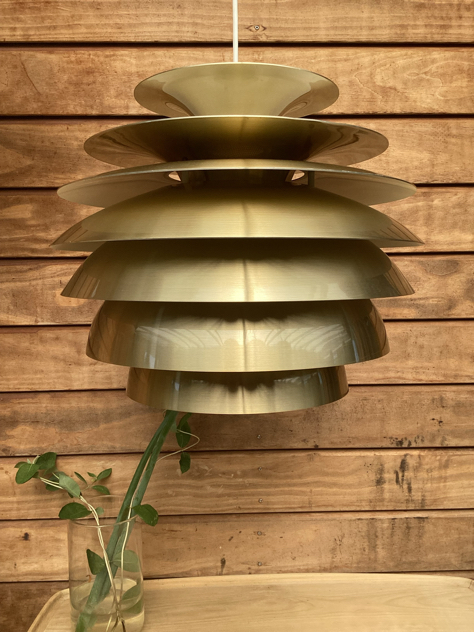 #bentkarlby#bentkarlbybarcelona#barcelonalamp#demabelysning danishdesign danishlamp superlight brass danishdesign midcenturymodern danishmodern tilsalg sælges forsale loppefund genbrug midmod classic interiordesign homedecorpaulinekdk