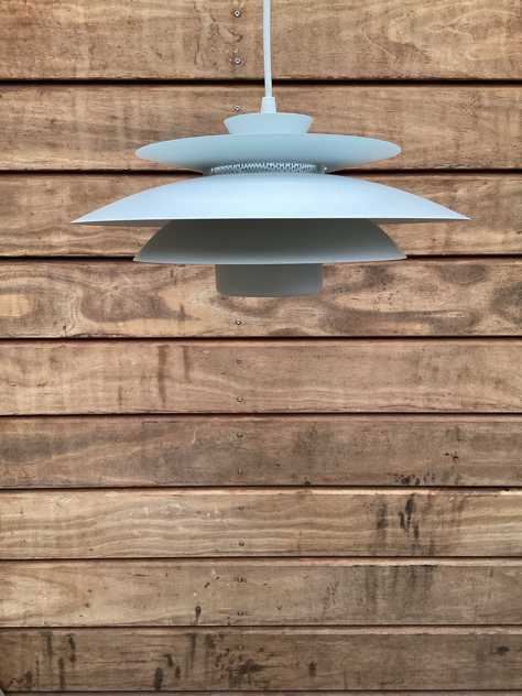 form32.jpg #formlight#formlightlamp#belysning#pendel#loftlampejohammerborg fogmorup danishdesign danishlamp messing skalalampvintagelamp brass danishdesign midcenturymodern danishmodern tilsalg sælges forsale loppefund genbrug midmod classic interiordesign homedecorpaulinekdk vejletoplamper
